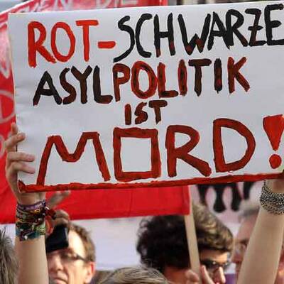 Tausende demonstrieren für Arigona