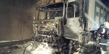 Arlbergtunnel nach Lkw-Brand wieder frei 