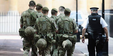 Briten aktivieren Soldaten!