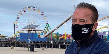 Arnie liefert Kult-Maske