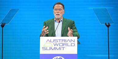 Arnold Schwarzenegger