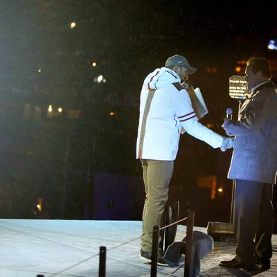 Der Ex-Governator und die Ski-Legende bei der Eröffnung der Ski-WM