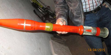 Tiroler lagerte Lenkraketen im Keller 