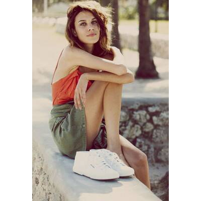 Alexa Chung für Superga