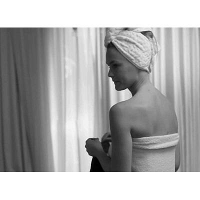 Werbeclip für Bars erste Lingerie-Kollektion