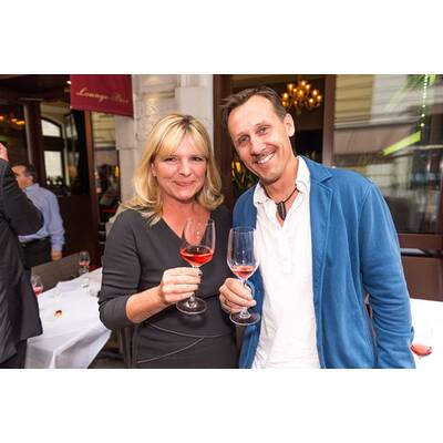 Alfon Haider präsentiert Rosé-Wein