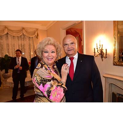 Birgit Sarata bat zum Get-Together