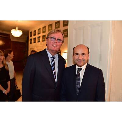 Birgit Sarata bat zum Get-Together