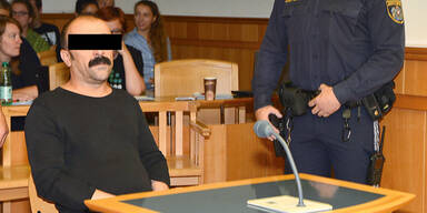 6 Monate Haft f&uuml;r Ball-Demonstranten