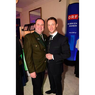 Promis & Polit-Stars beim Jägerball 2016