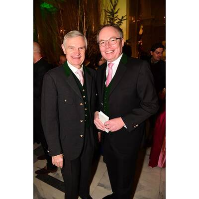 Promis & Polit-Stars beim Jägerball 2016