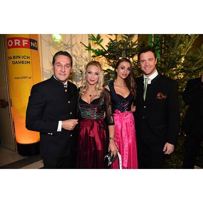 Promis & Polit-Stars beim Jägerball 2016