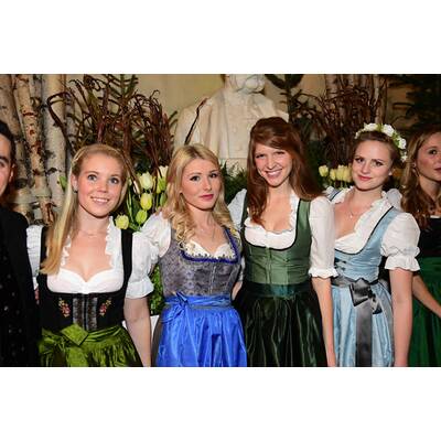 Promis & Polit-Stars beim Jägerball 2016