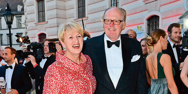 Graf Ali wird Fu&szlig;fessel vorzeitig los