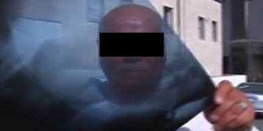 Arzt vergisst Handy in schwangerer Frau