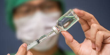 Arzt Beauty-Doc Sch&ouml;nheitsoperation