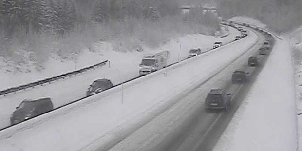 Wintereinbruch: Schnee-Chaos in Österreich