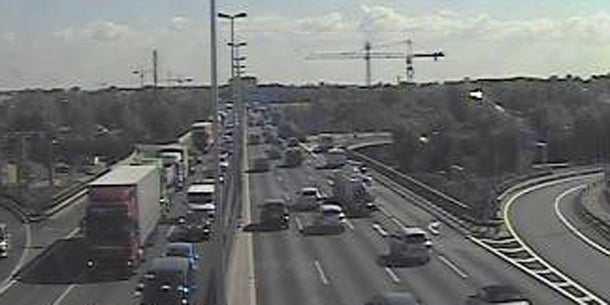 Mega-Stau rund um die Gürtelbrücke