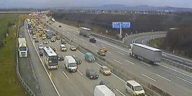 Massen-Crash auf der Südautobahn
