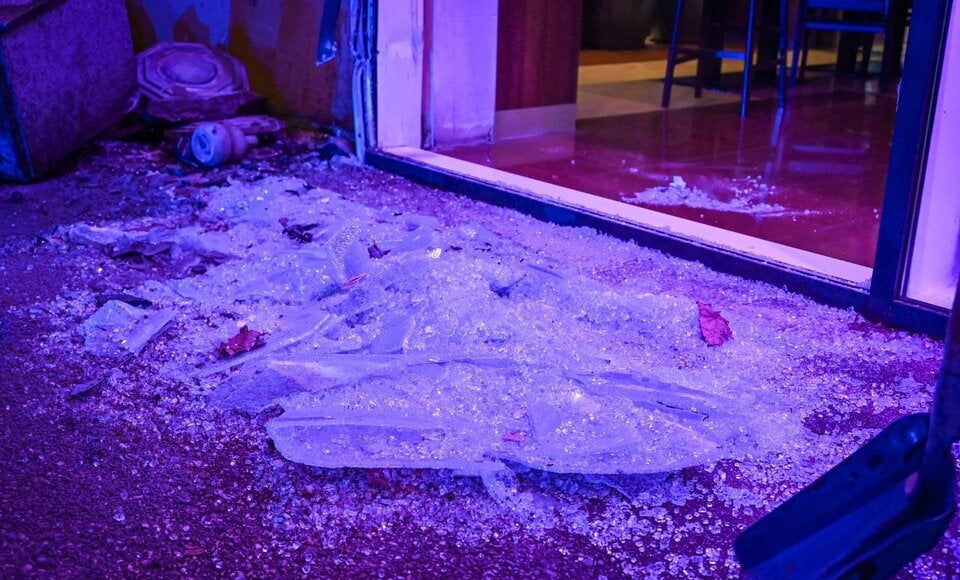 Auto krachet in Asia Restaurant