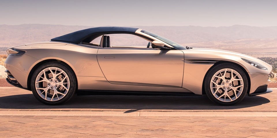 Aston Martin bringt den DB 11 Volante
