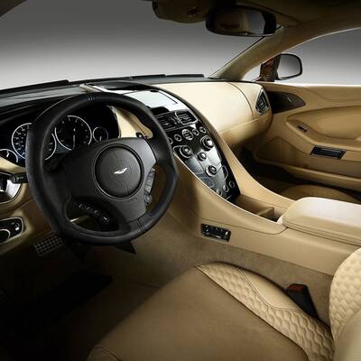 Aston Martin Vanquish