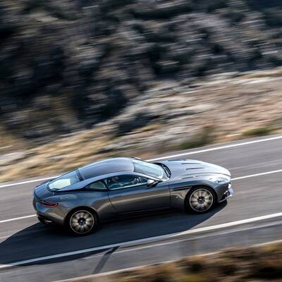 Aston Martin DB11