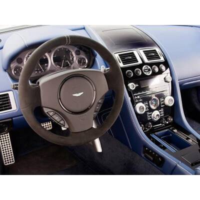 Aston Martin Vantage (2012)