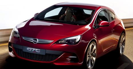 Opel Astra GTC Weltpremiere in Paris 2010