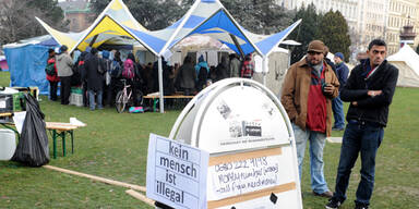 Flüchtlinge proben den Aufstand