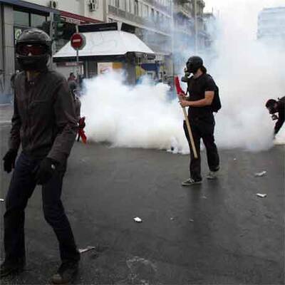 Ausschreitungen in Athen eskalieren