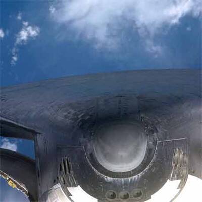 Erster Außeneinsatz der Atlantis-Crew