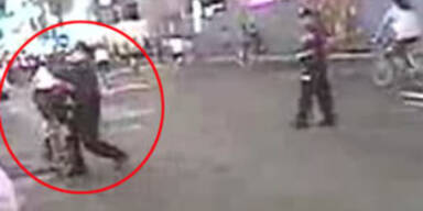 Cop bei Brutal-Attacke auf Radler gefilmt