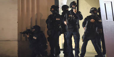 Sprengstoff-Attrappe des Attent&auml;ters waren Cola-Dosen