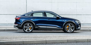 Audi greift mit dem e-tron S (Sportback) an