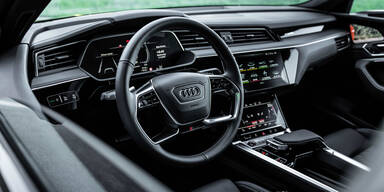 Audi greift mit dem e-tron S (Sportback) an