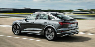 Audi greift mit dem e-tron S (Sportback) an