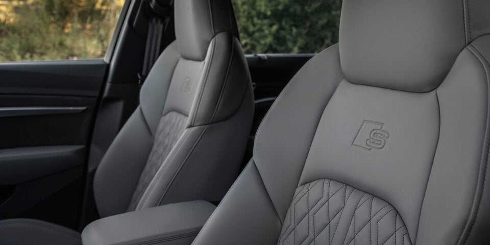 Audi greift mit dem e-tron S (Sportback) an