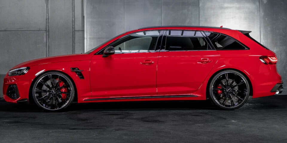 Audi RS4 mit 530 PS schafft 300 km/h