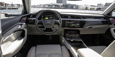 Audi zeigt das Cockpit seines Elektro-SUVs