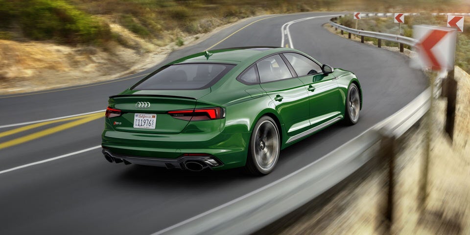 Audi greift mit dem RS5 Sportback an