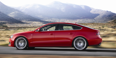 Viertüriges Coupé in Hochform