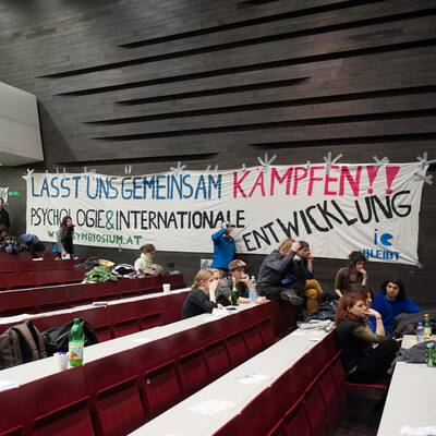 Studenten besetzen Audimax