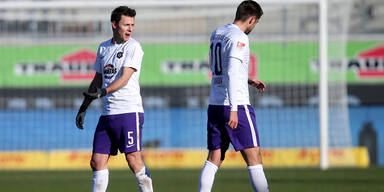 Spuck-Attacke: Mega-Strafe f&uuml;r Aue-Spieler