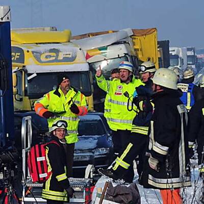 Massen-Crash auf der A8 in Bayern