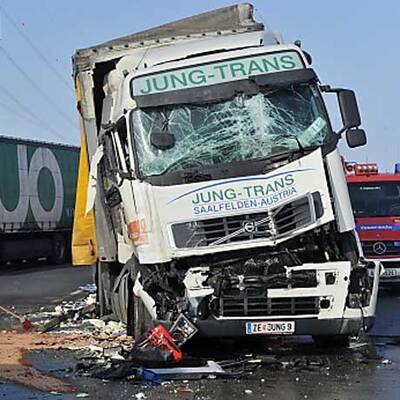 Massen-Crash auf der A8 in Bayern