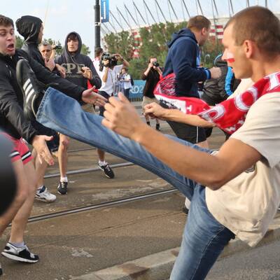 Schwere Ausschreitungen in Warschau