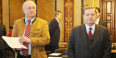 Eklat im U-Ausschuss: 1. Zeuge sagte ab