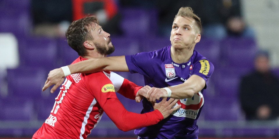 2:2 - Bullen patzen auch gegen Austria