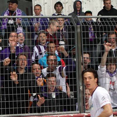 Austria-Fans wollten Platz stürmen